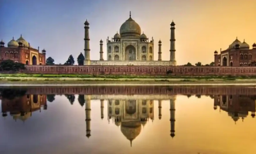 PIL, Taj Mahal