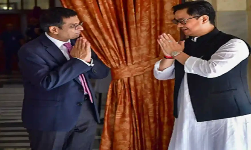 Kiren Rijiju, DY Chandrachud