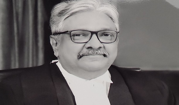 “I Accept All Praises With Pinch Of Salt, Would Be Naive To Take At Face Value”: Justice KM Joseph On Final Day As SC Judge