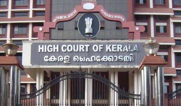 Kerala HC Slams Govt Over Its Inaction In Issue Of Illegal Banners In Public Places