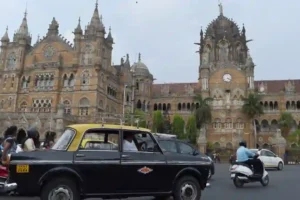 Taxi Driver Acquitted By Mumbai Court After Shouting “Jo Ukhadne Ka Hai, Wo Ukhad Lo”
