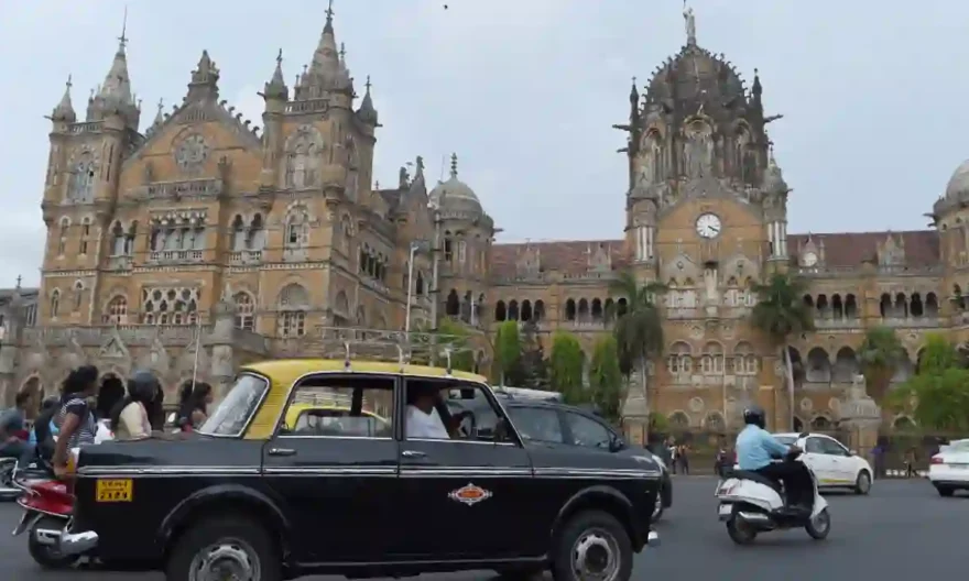 Taxi Driver Acquitted By Mumbai Court After Shouting “Jo Ukhadne Ka Hai, Wo Ukhad Lo”