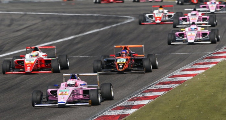 Formula 4 Race