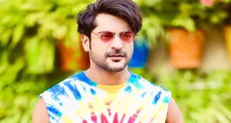 Actor Ashish Kapoor